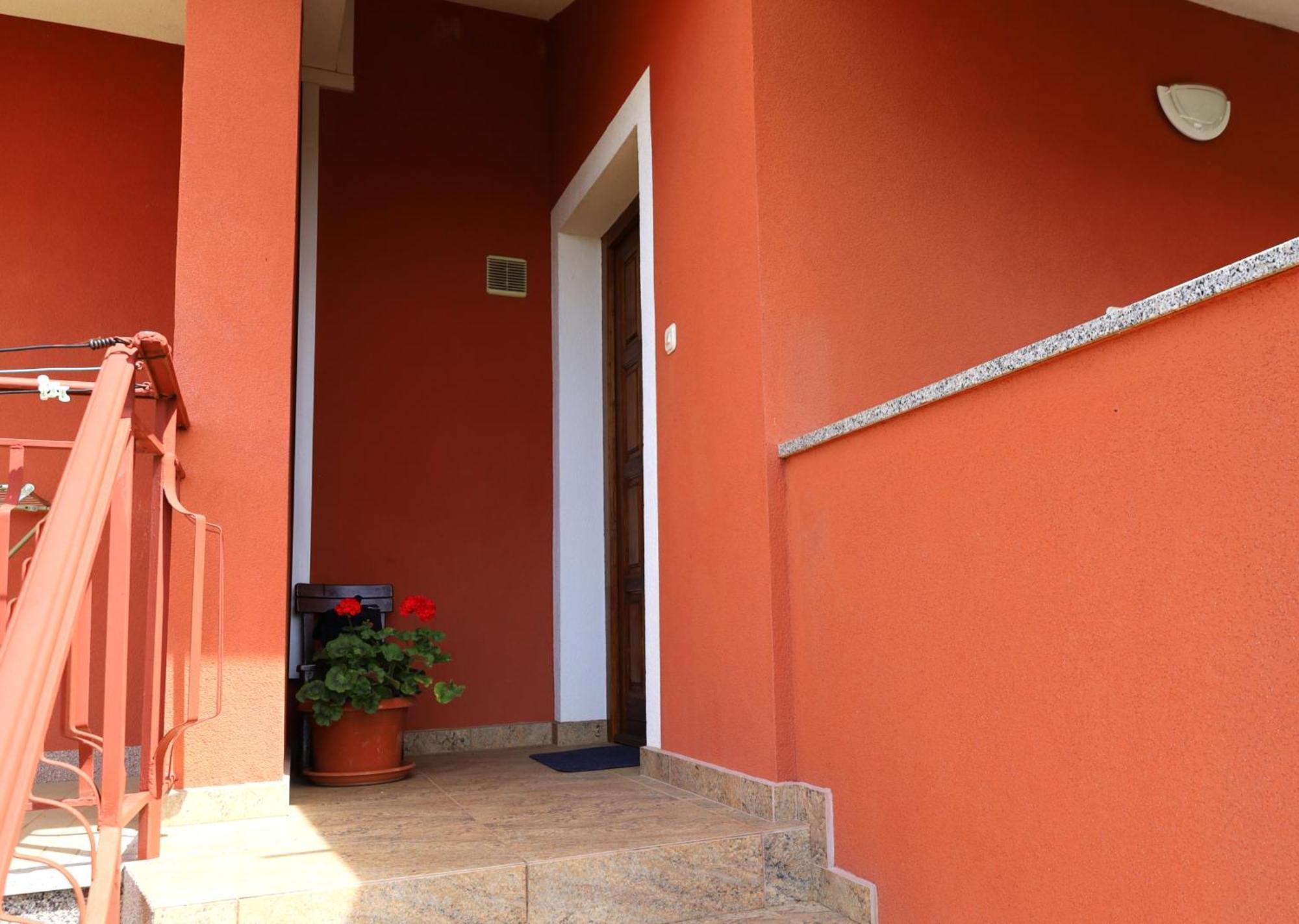 Apartment Zita With 1 Bedroom In Relaxing Surroundings Near Umag Luaran gambar